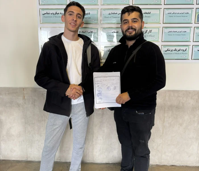 Rusya'da üniversite okumak için uğraşan ve kabul alan öğrenci